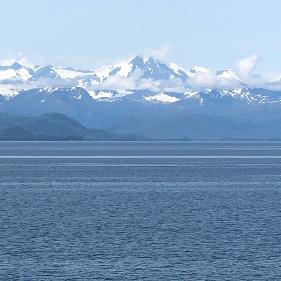 Meet your Posher, Ashley - Picture 1 of 1